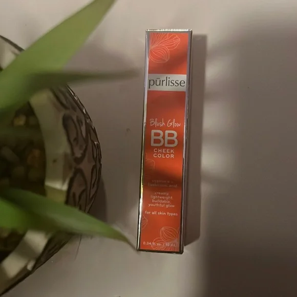 Blush - Picture 1 of 1